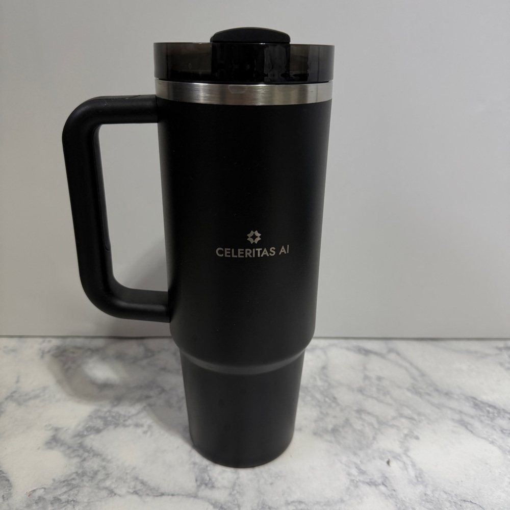 Stanley 30 oz stainless Steel H2.0 Flowstate Quencher Tumbler Black - Picture 5 of 7